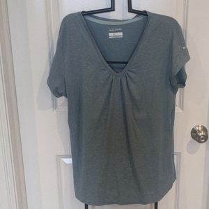 XL women's Columbia t-shirt